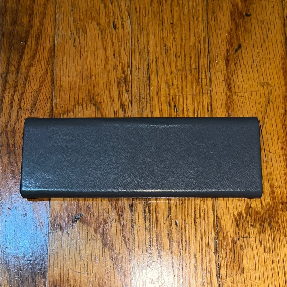 Bulova Elegant Black Fold Flat Eyeglass Case